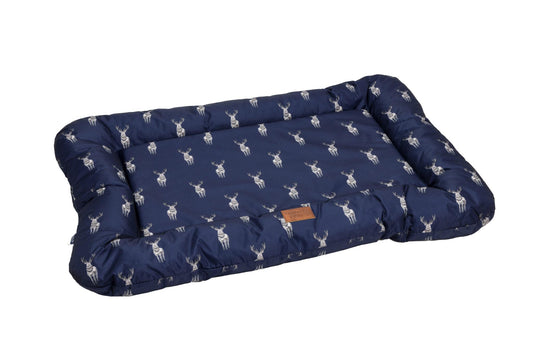Stag Print Oval Water Resistant Mat