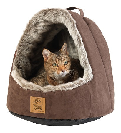 Hooded Arctic Fox Bed