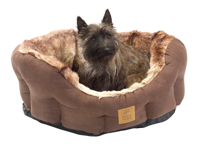 Arctic Fox Snuggle Oval Dog Bed